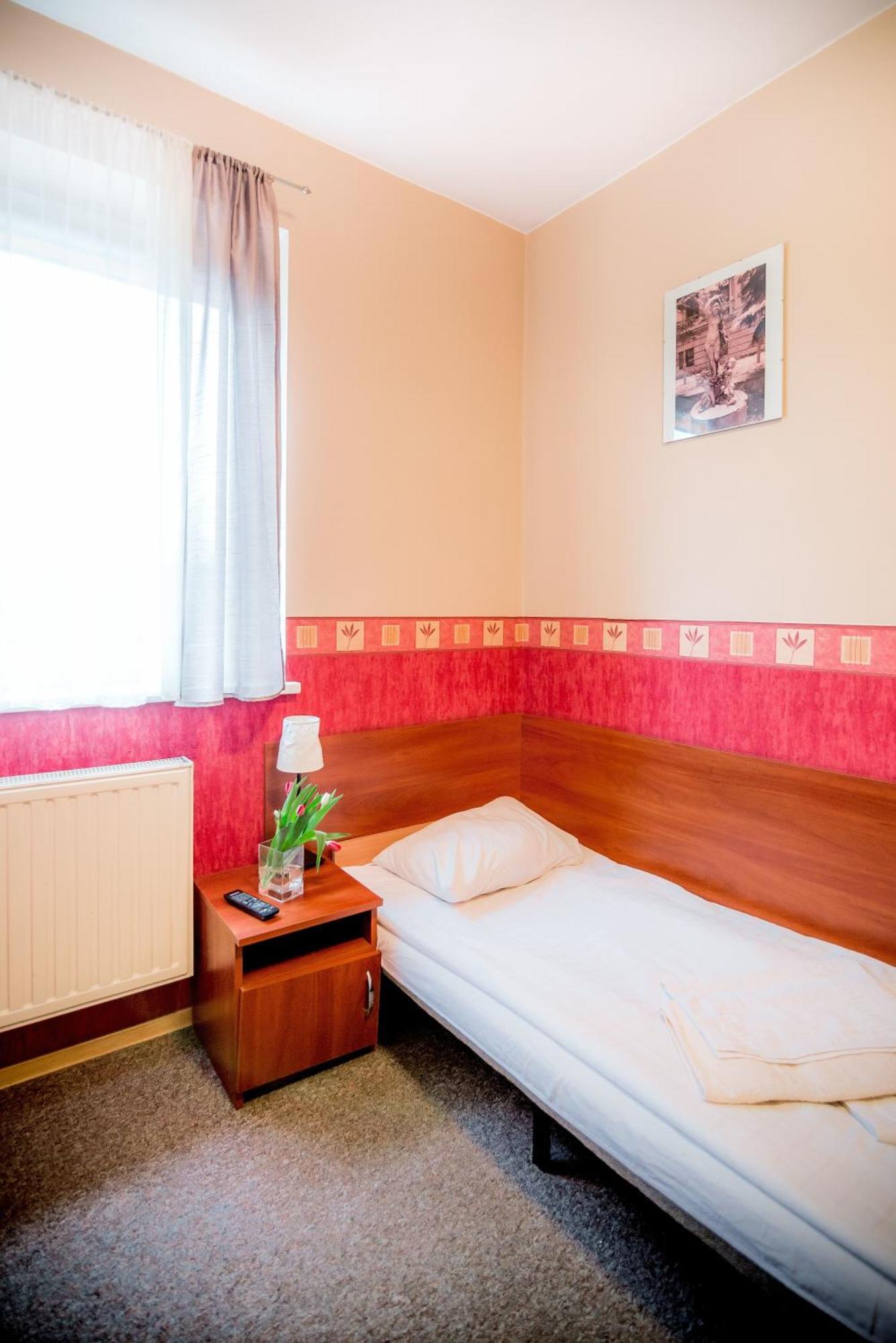 Tamada Aparthotel Ozorkow Ruang foto