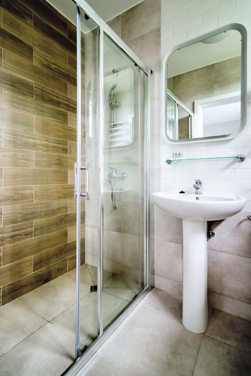 Tamada Aparthotel Ozorkow Bagian luar foto